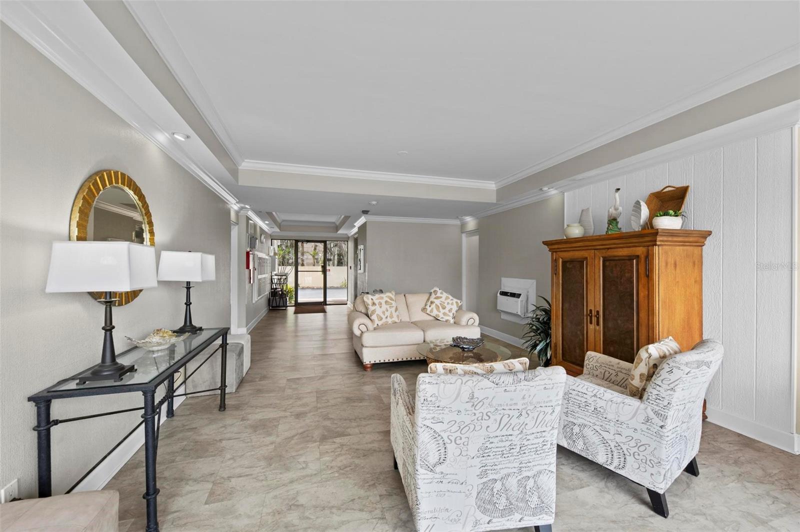 LIDO SHORES - Residential Lease