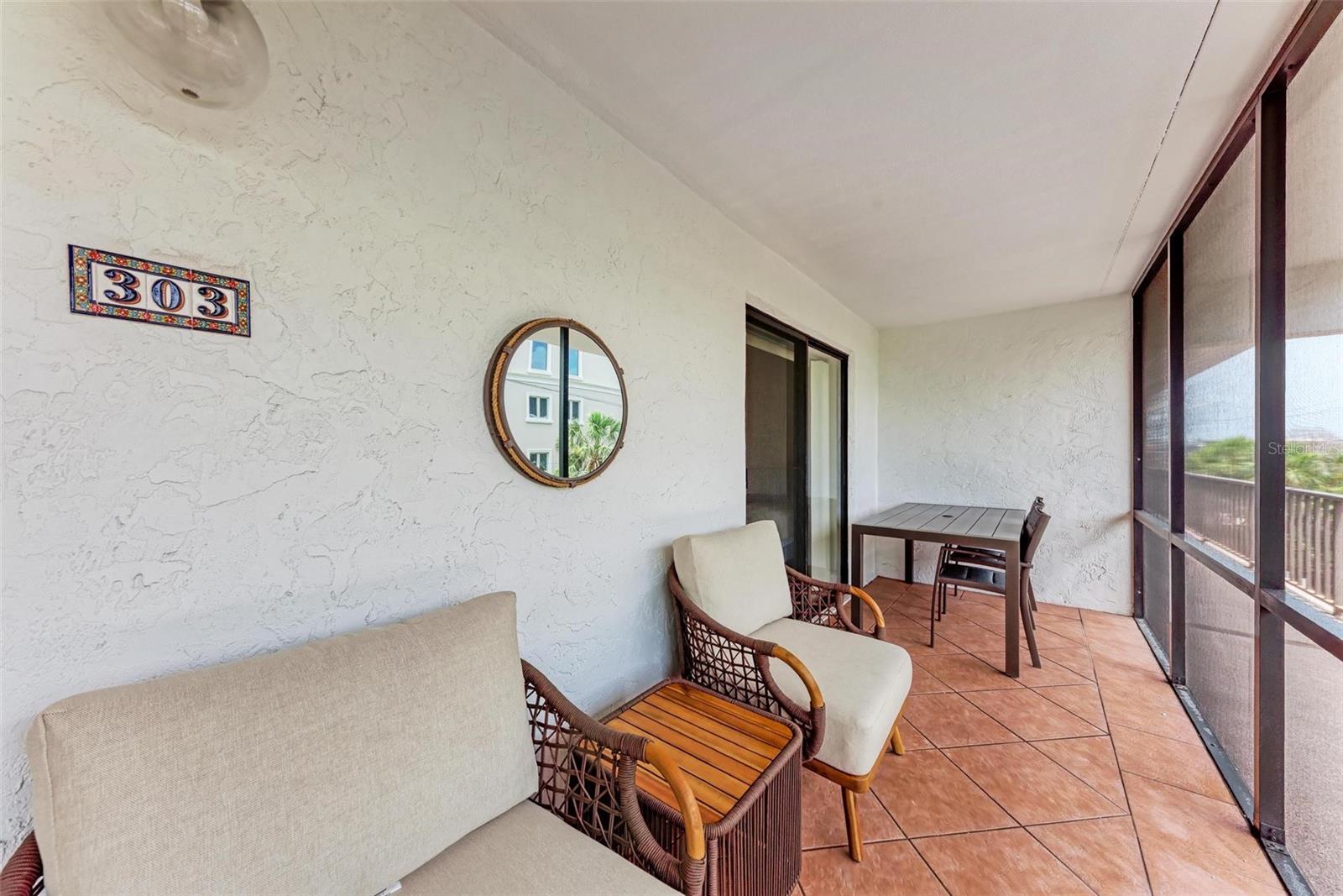 LIDO SHORES - Residential Lease
