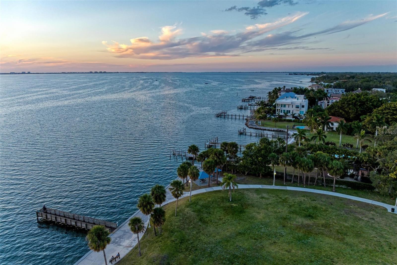 LIDO SHORES - Residential Lease