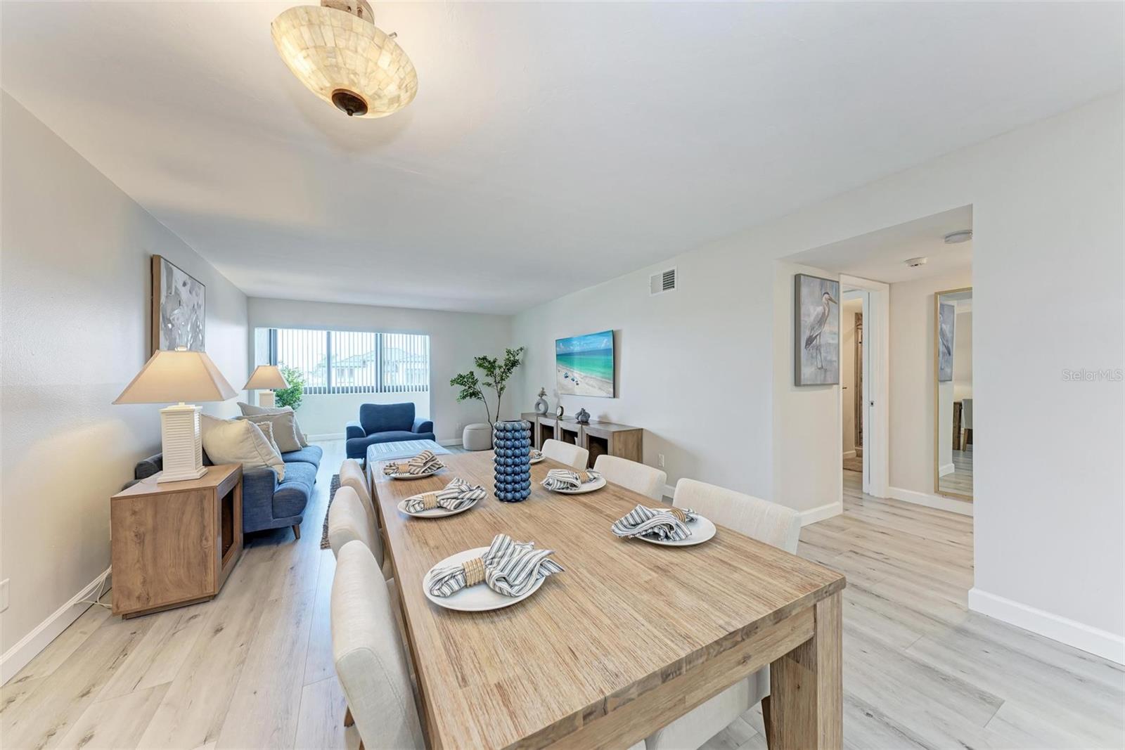 LIDO SHORES - Residential Lease