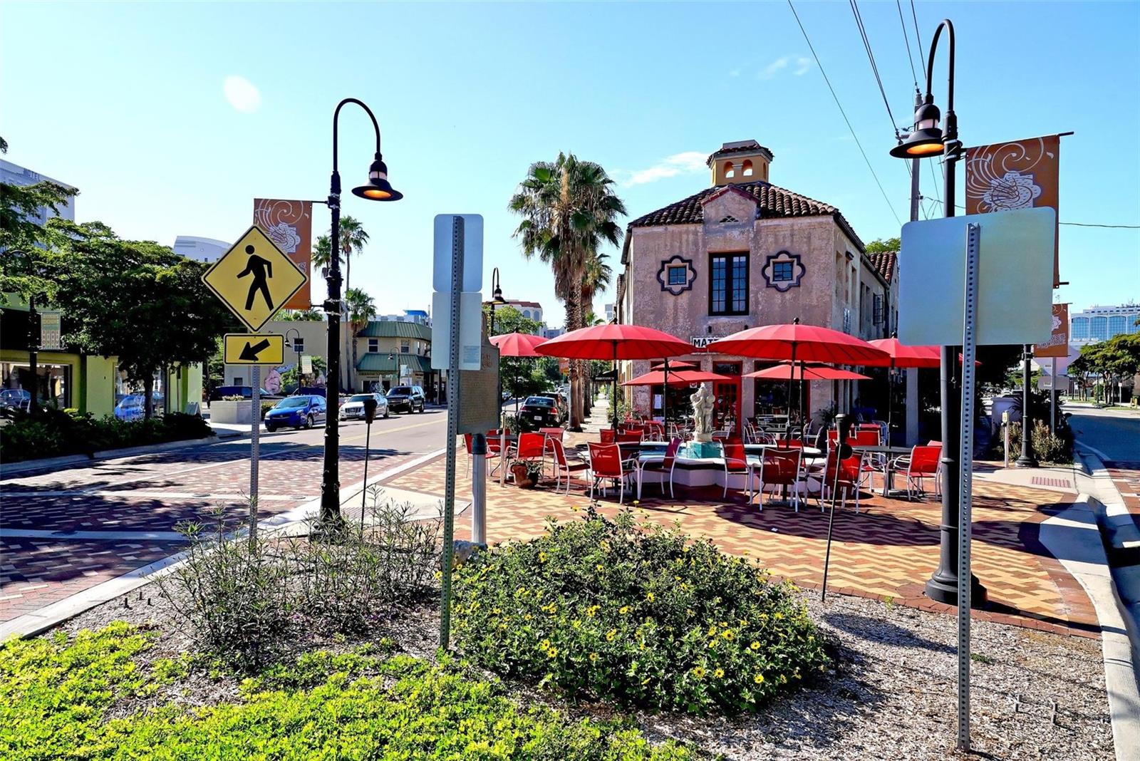LIDO SHORES - Residential Lease
