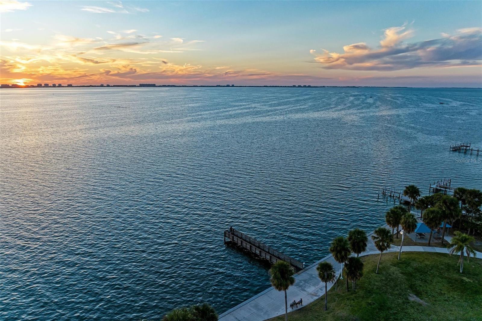 LIDO SHORES - Residential Lease
