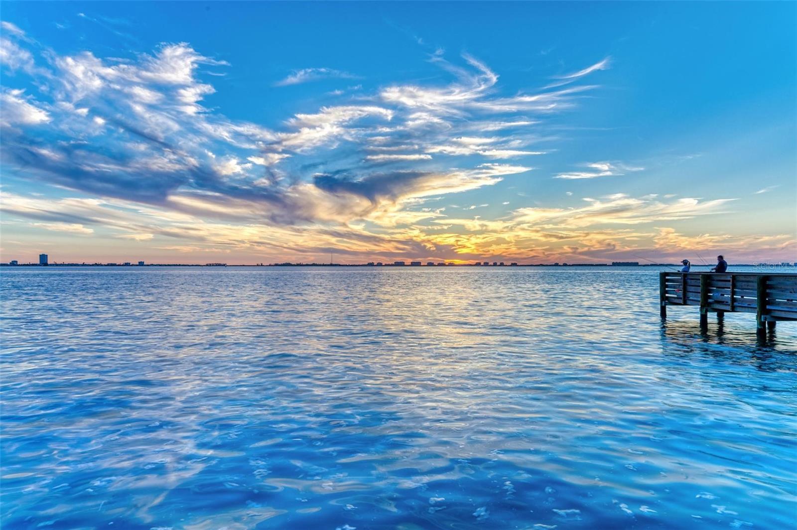 LIDO SHORES - Residential Lease