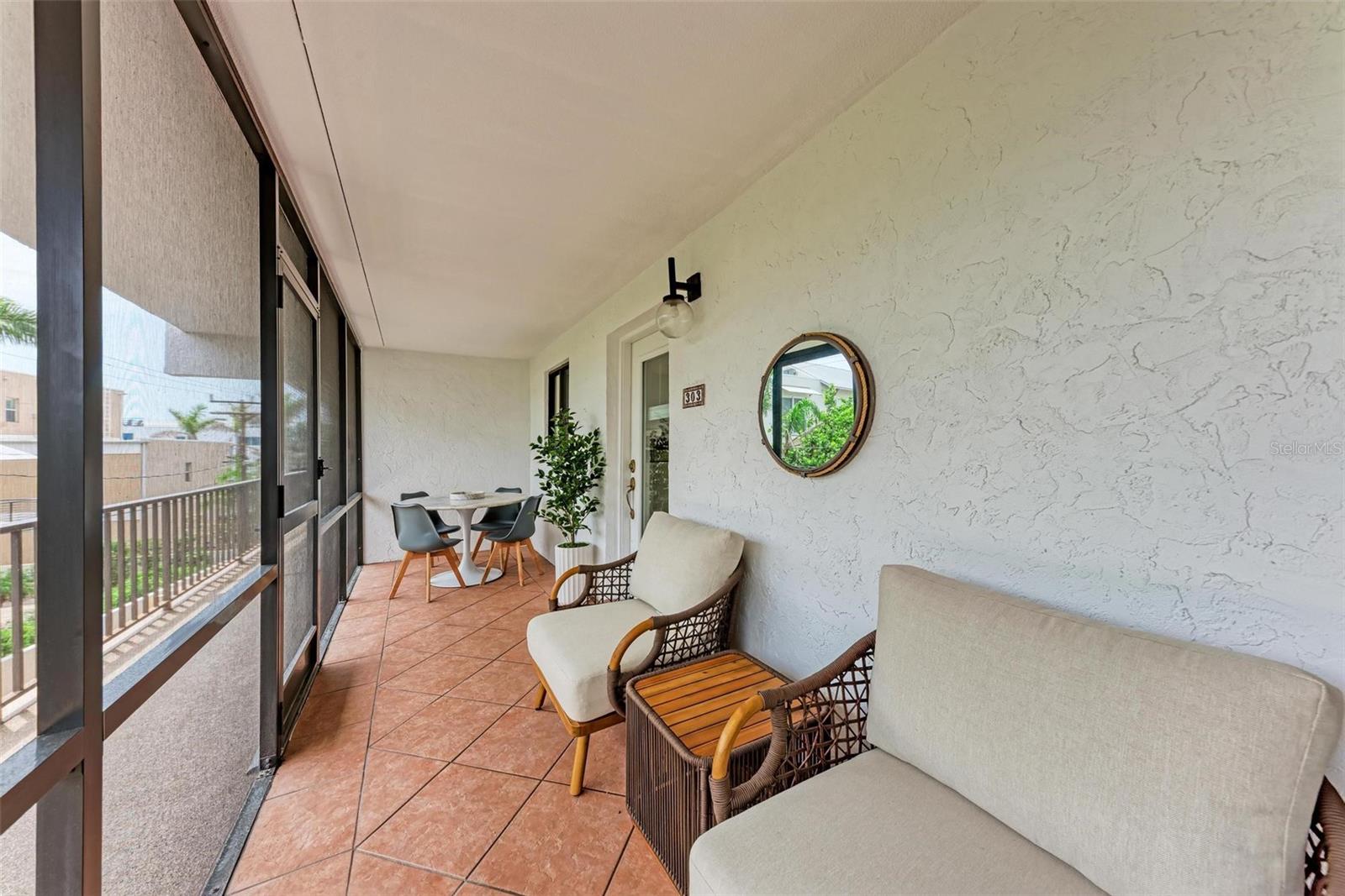 LIDO SHORES - Residential Lease