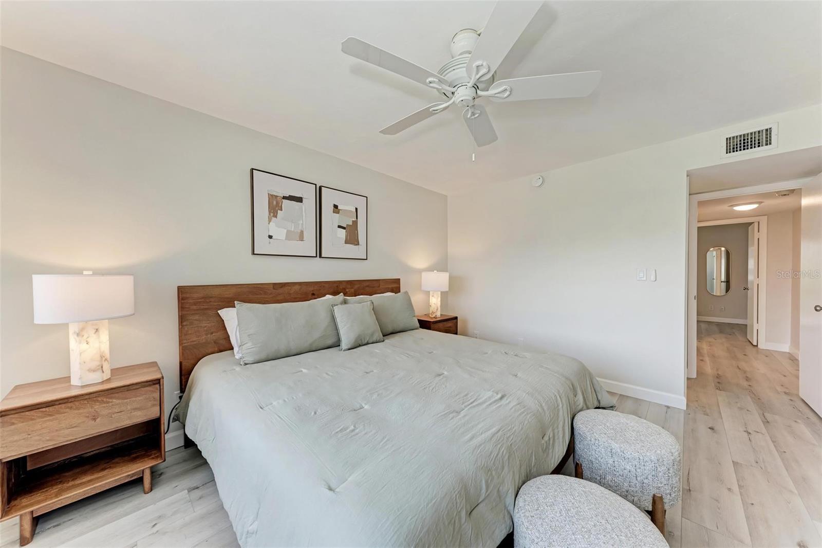 LIDO SHORES - Residential Lease