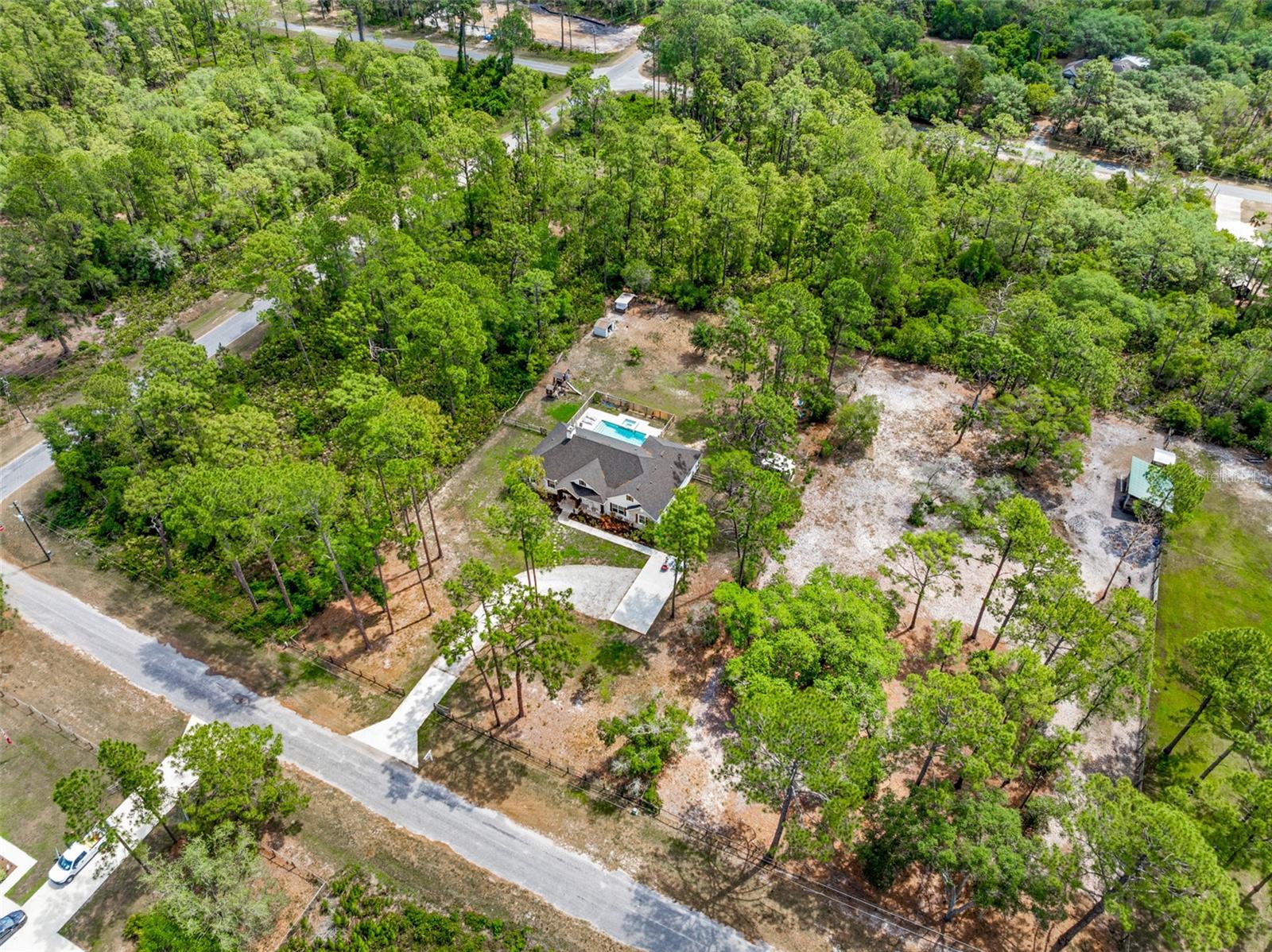 ROYAL TRAILS UNIT 01 - Residential