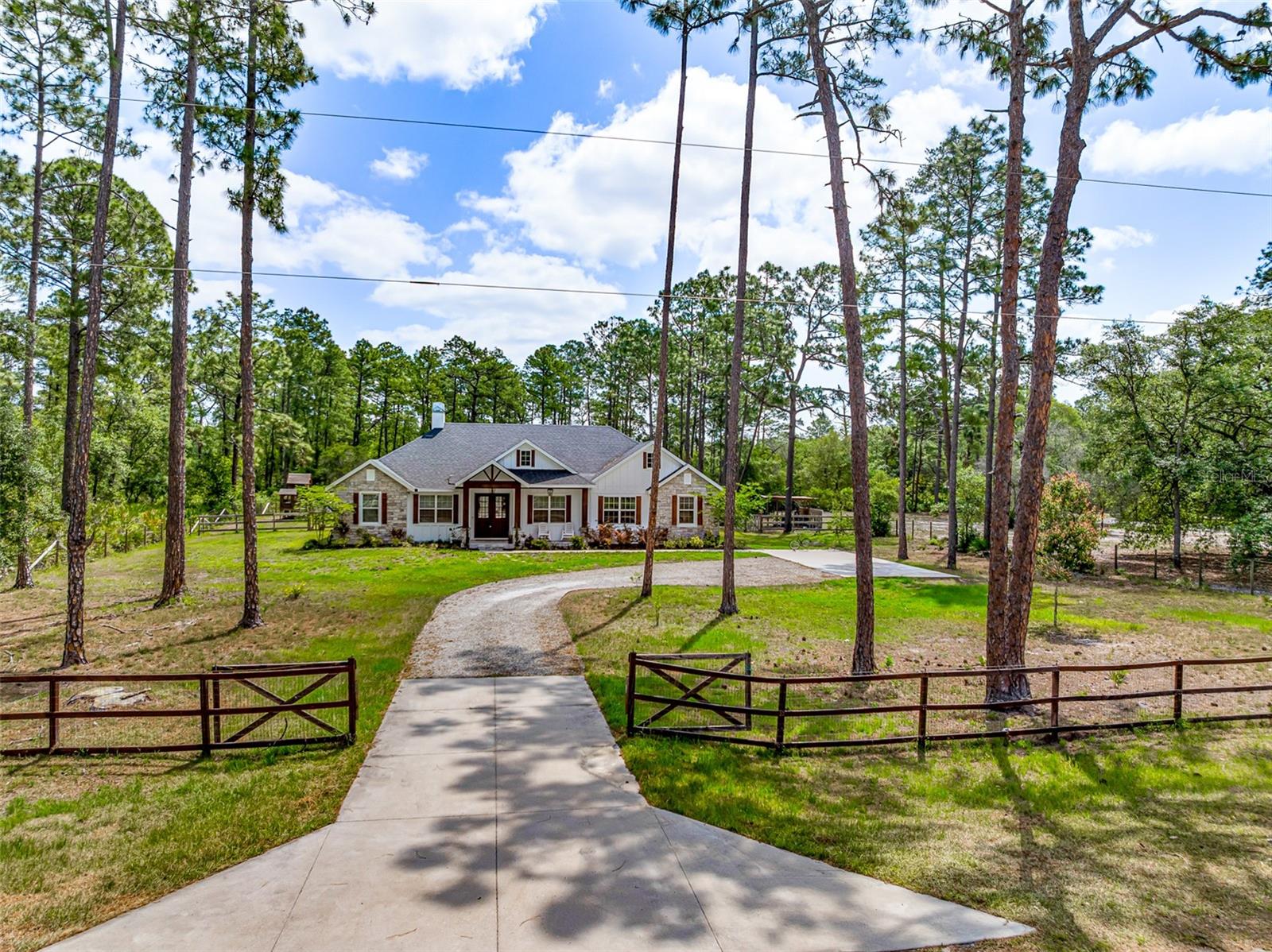 42368 W CASHEW COURT