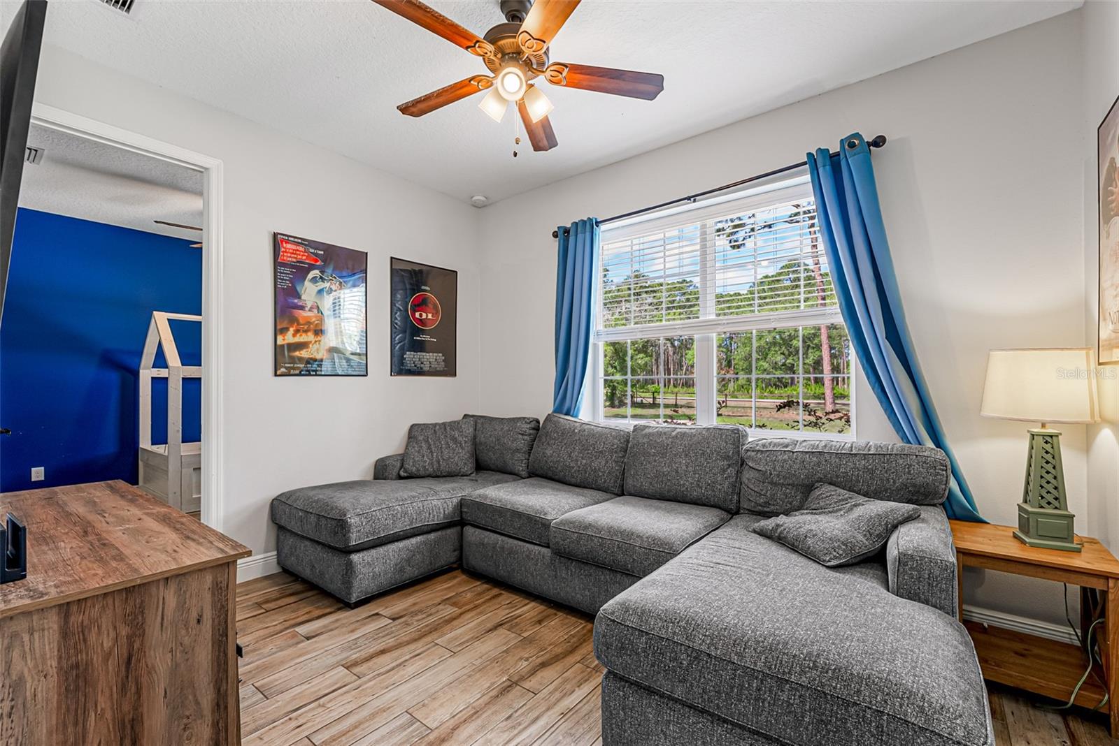 ROYAL TRAILS UNIT 01 - Residential