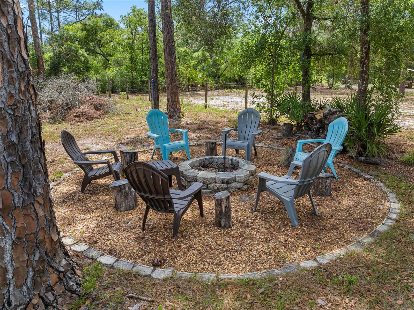 ROYAL TRAILS UNIT 01 - Residential