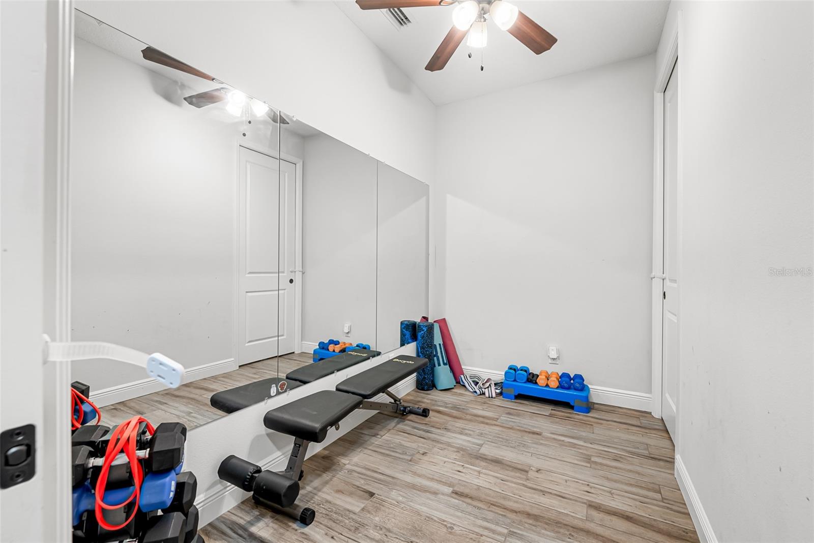 ROYAL TRAILS UNIT 01 - Residential