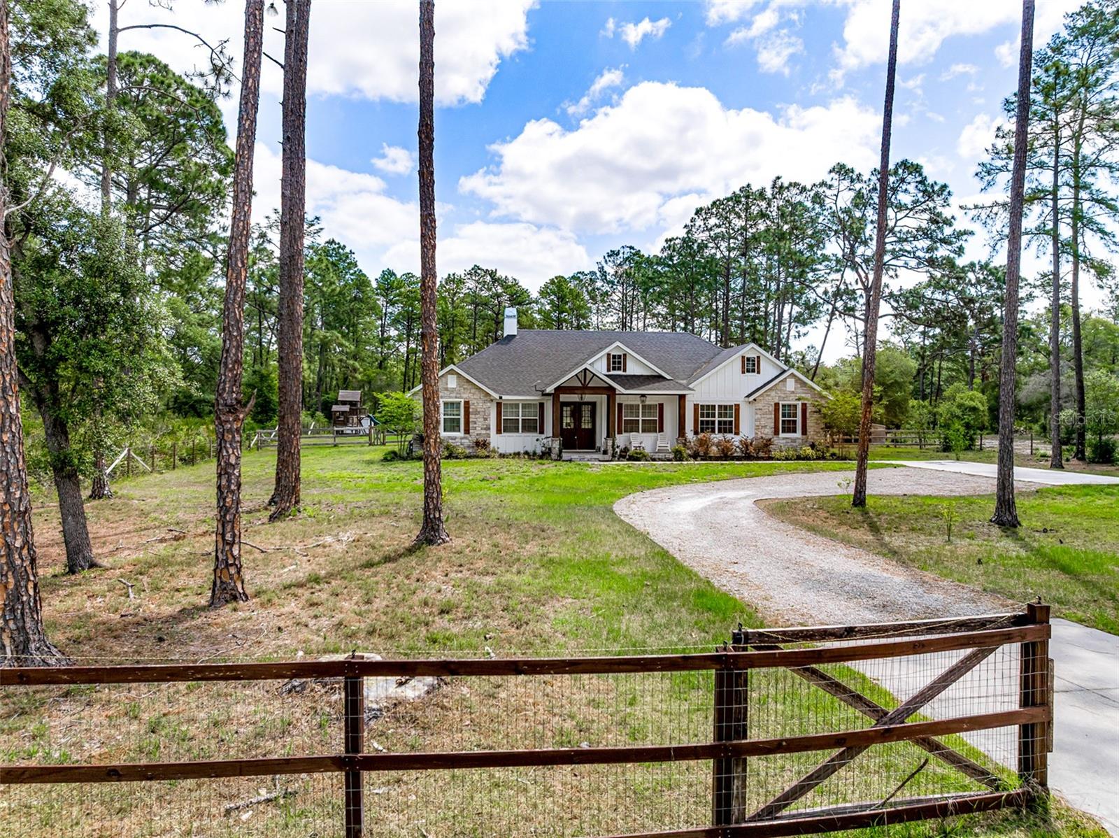 42368 W CASHEW COURT