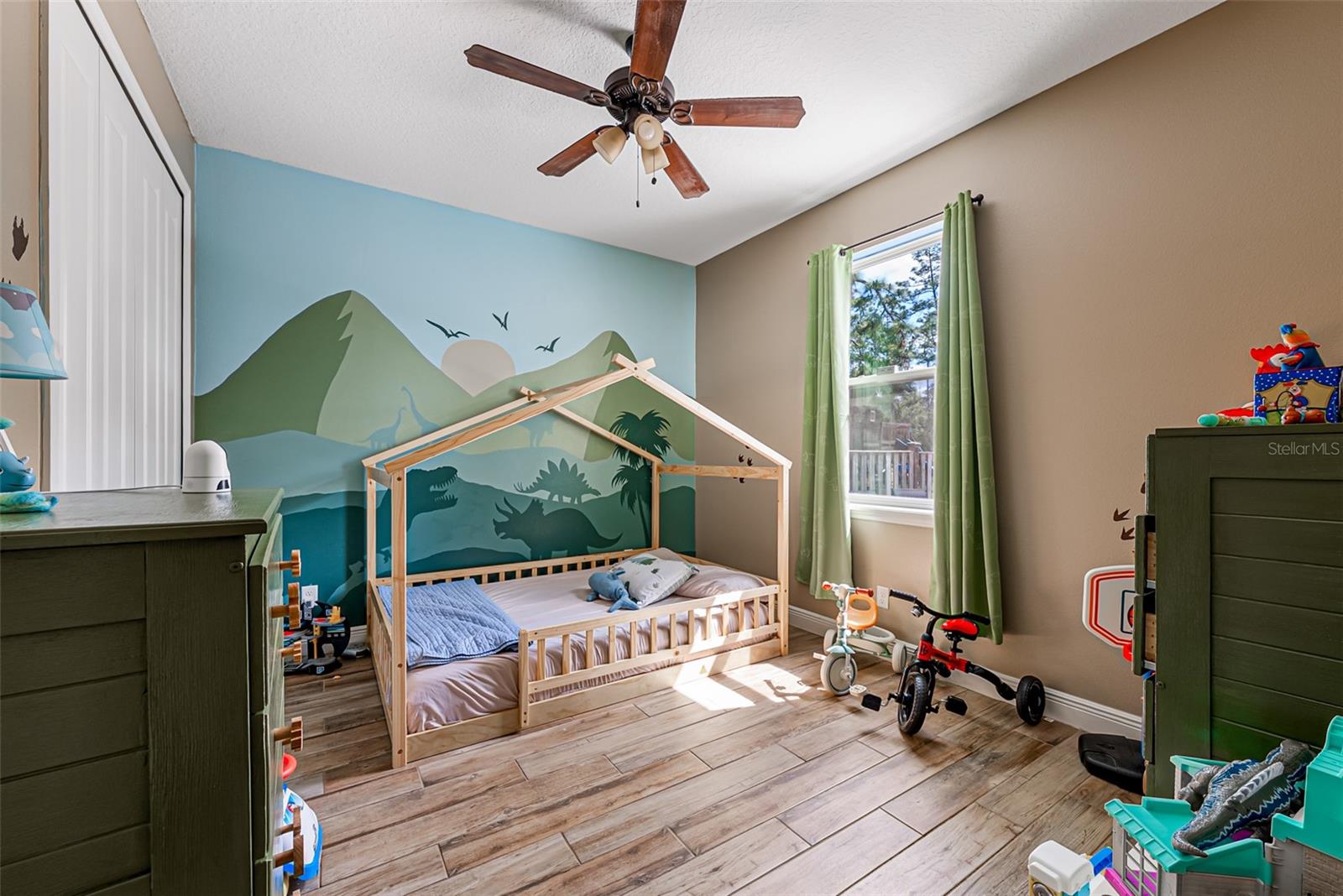 ROYAL TRAILS UNIT 01 - Residential