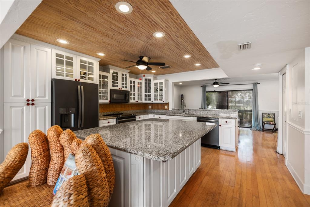 PELICAN COVE VII - Residential