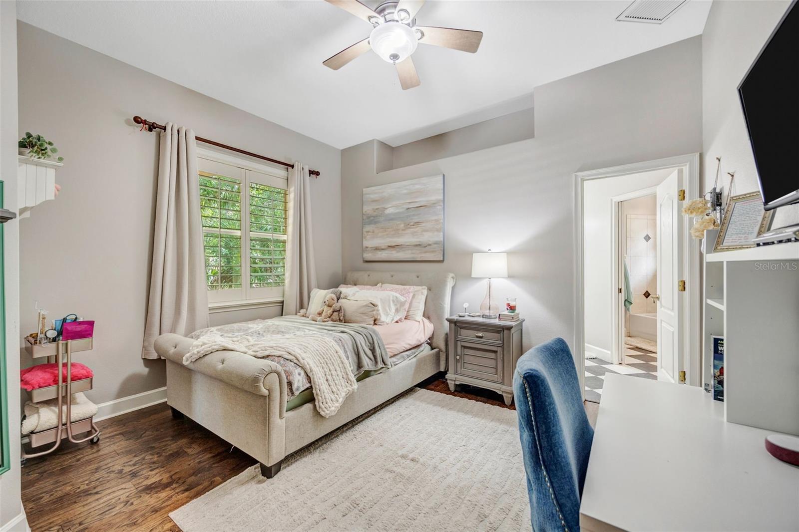TAMPA PALMS UNIT 2E REV - Residential