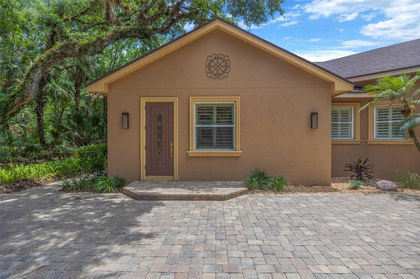 TAMPA PALMS UNIT 2E REV - Residential