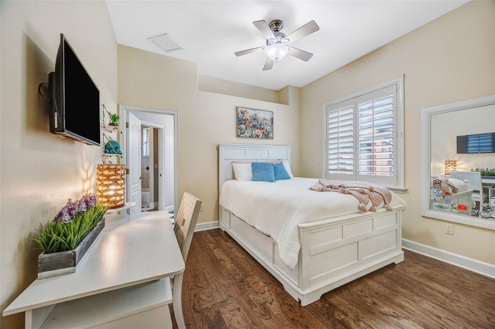 TAMPA PALMS UNIT 2E REV - Residential
