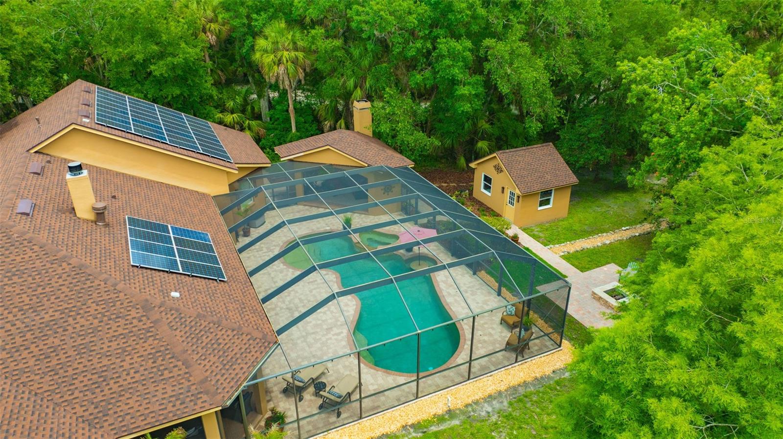 TAMPA PALMS UNIT 2E REV - Residential