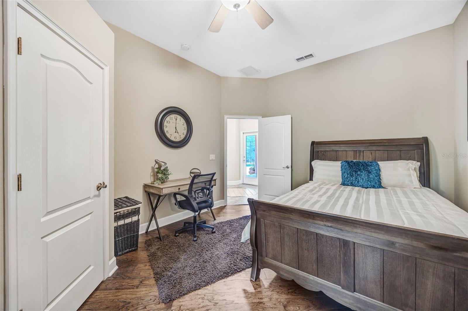 TAMPA PALMS UNIT 2E REV - Residential