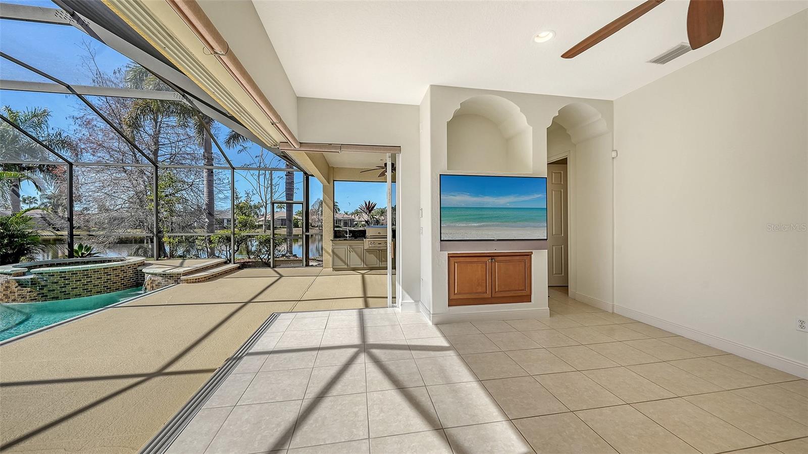 LAKEWOOD RANCH COUNTRY CLUB VILLAGE K - Residential