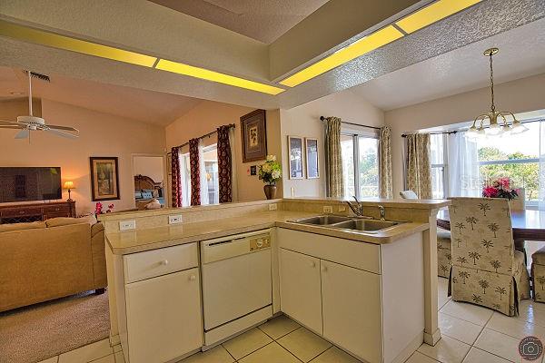 ROTONDA LAKES - Residential Lease