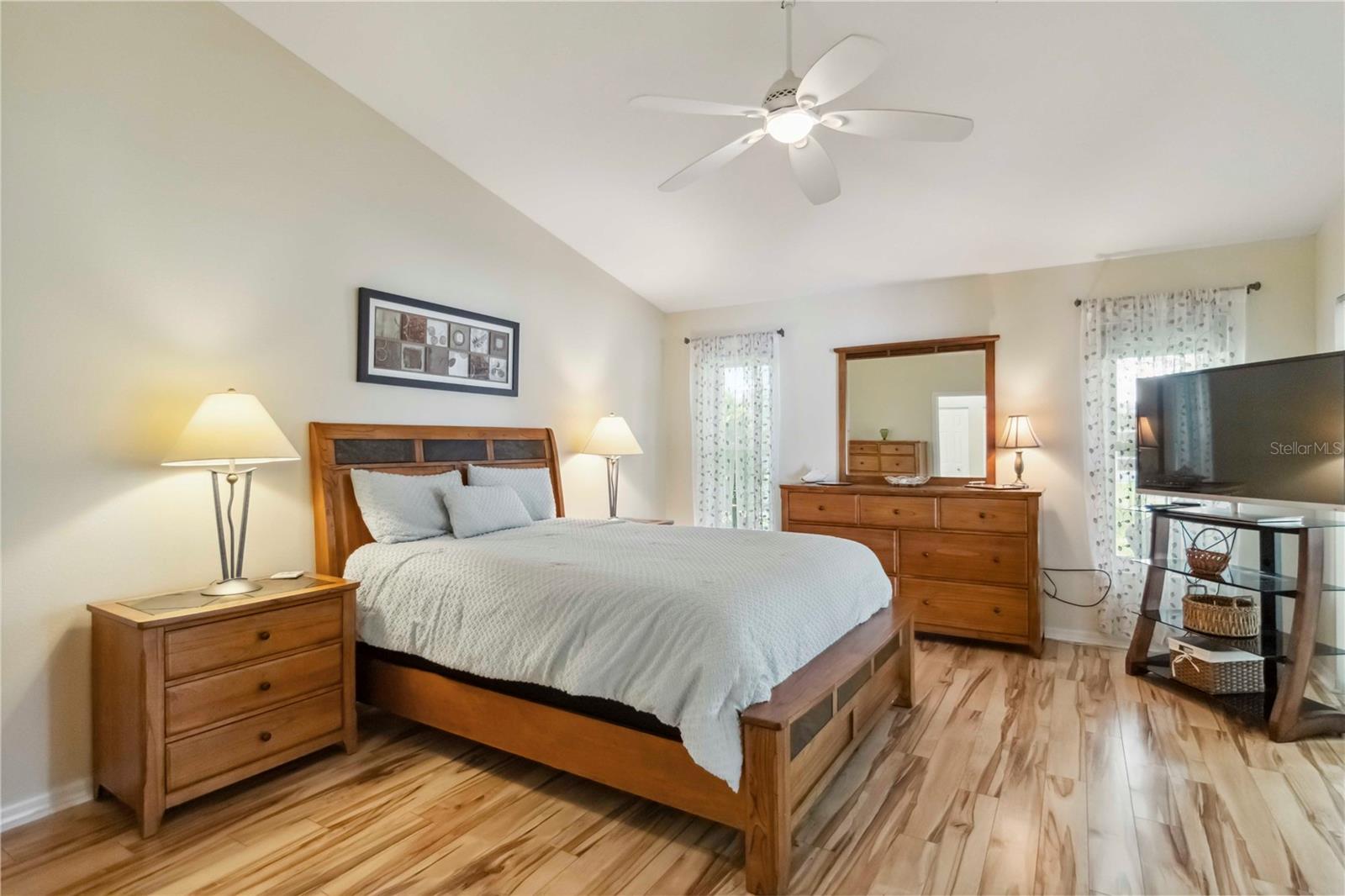 1110 SOUTHLAKE COURT