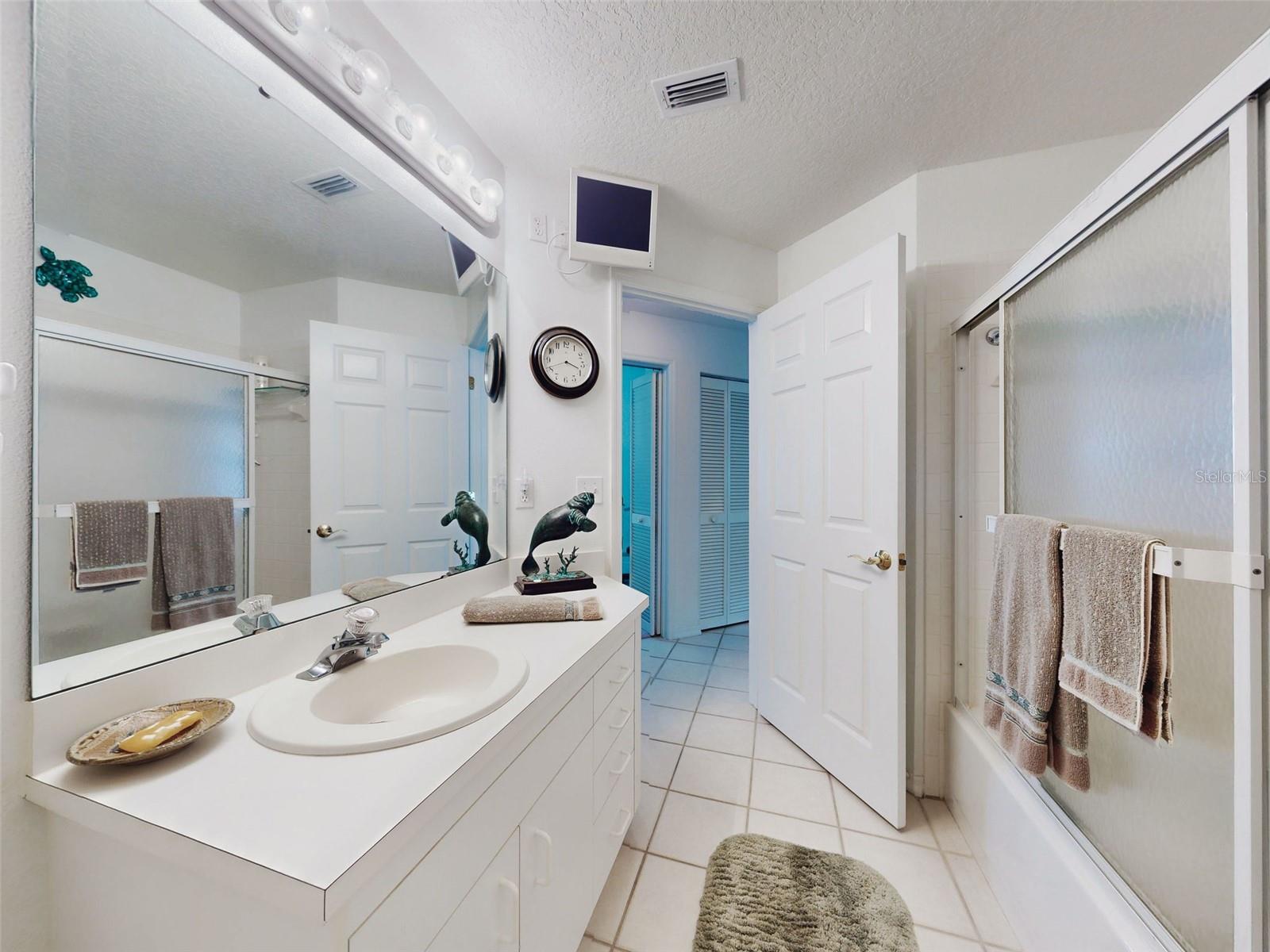 BOUCHELLE ISLAND CONDO - Residential