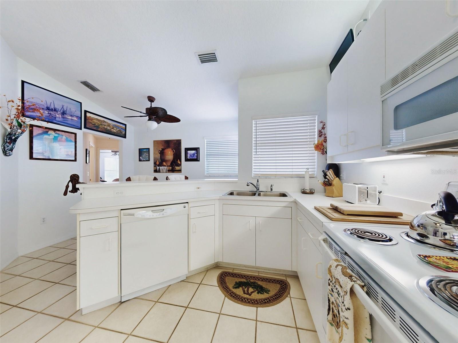BOUCHELLE ISLAND CONDO - Residential
