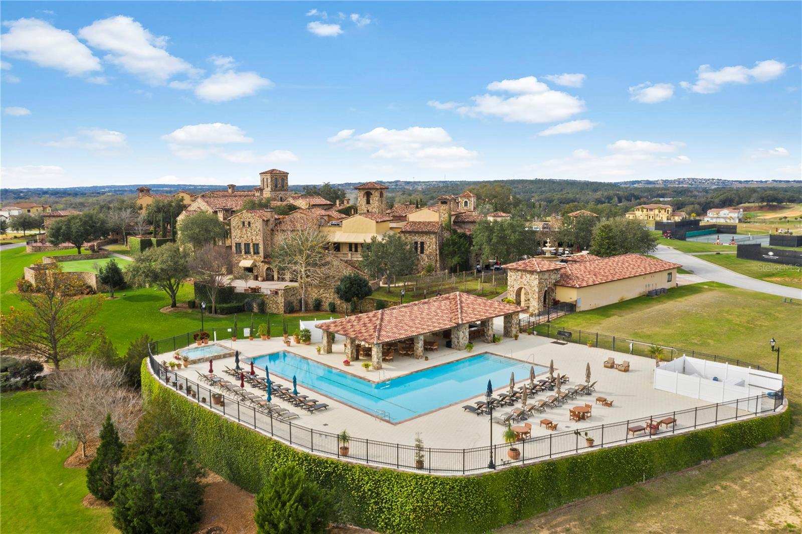BELLA COLLINA ADD - Residential