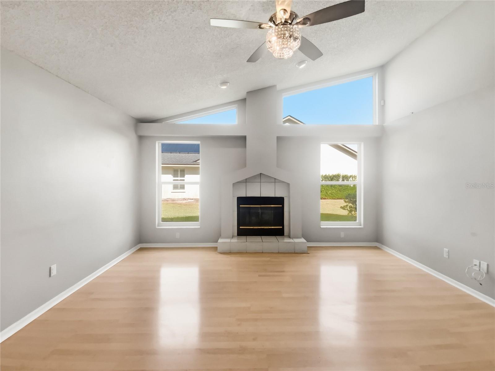 KEYSTONE CROSSINGS - Residential