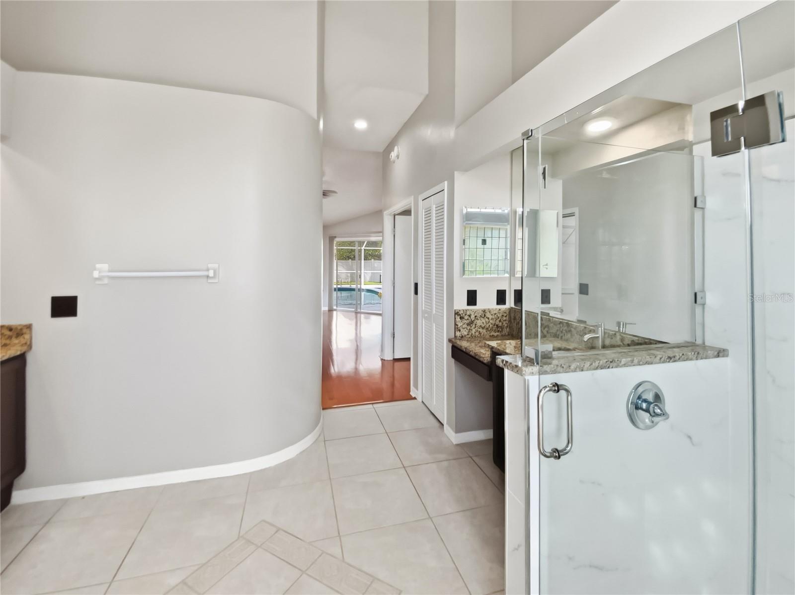 KEYSTONE CROSSINGS - Residential