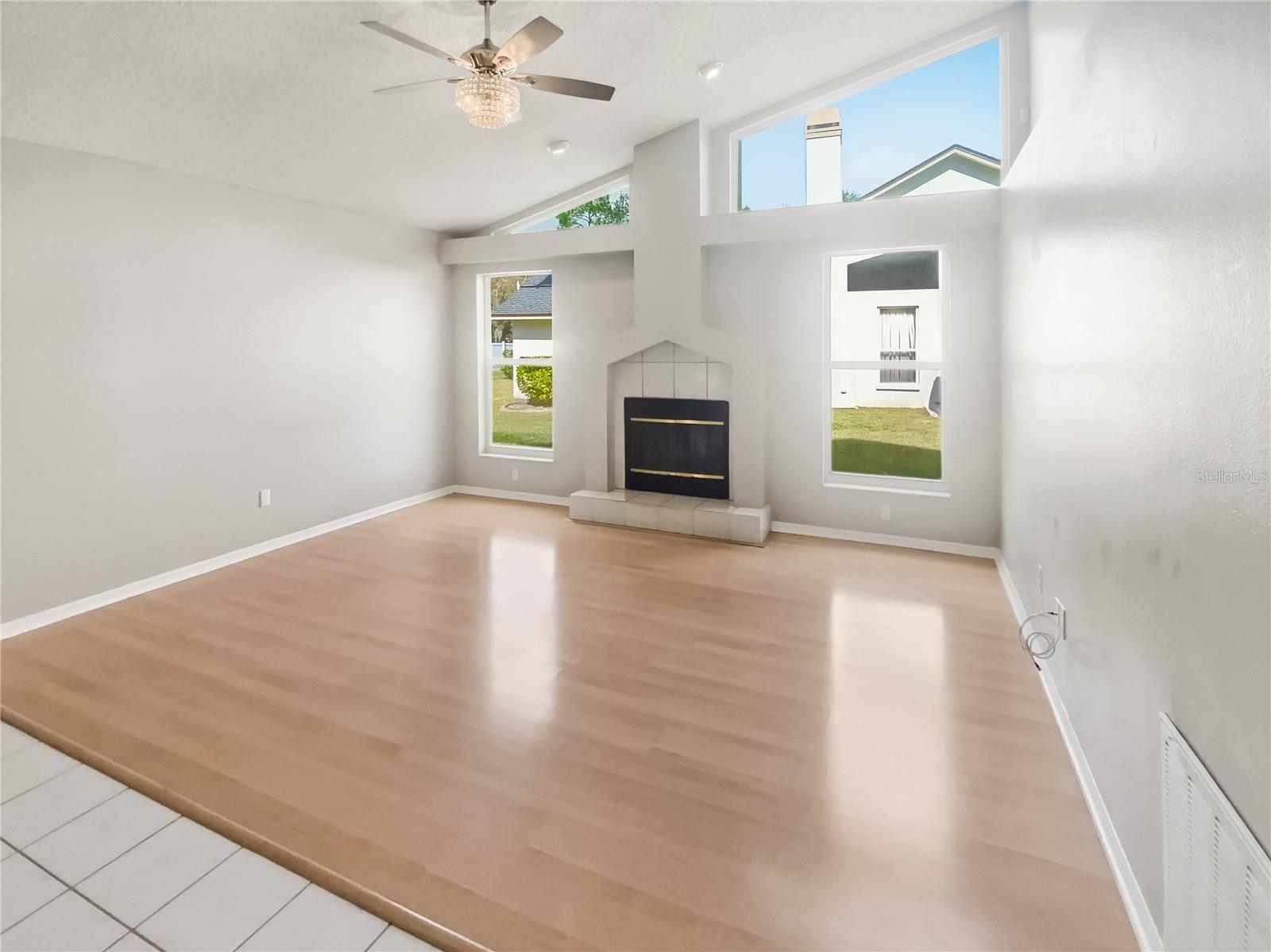 KEYSTONE CROSSINGS - Residential