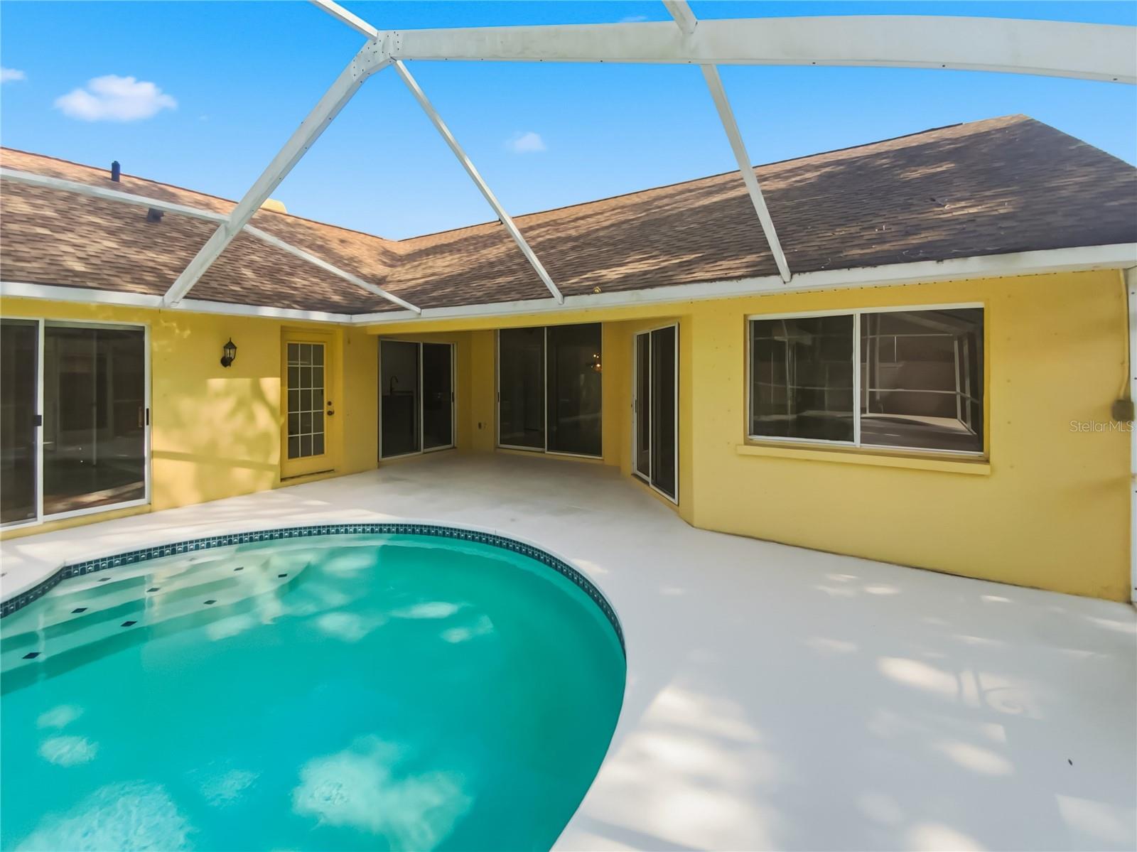 KEYSTONE CROSSINGS - Residential