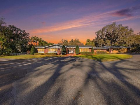 1312 COLLINS LANE LAKELAND FL 33803