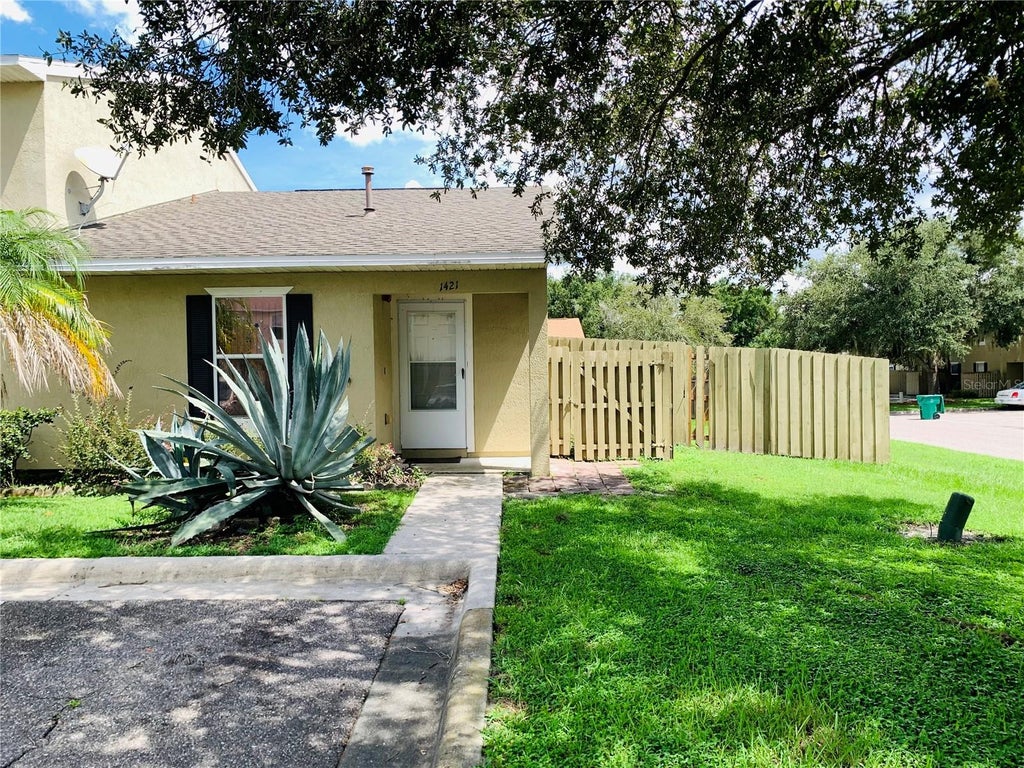Photo of 1421 Fettler Way, Winter Garden, FL 34787 (MLS # O6443054)