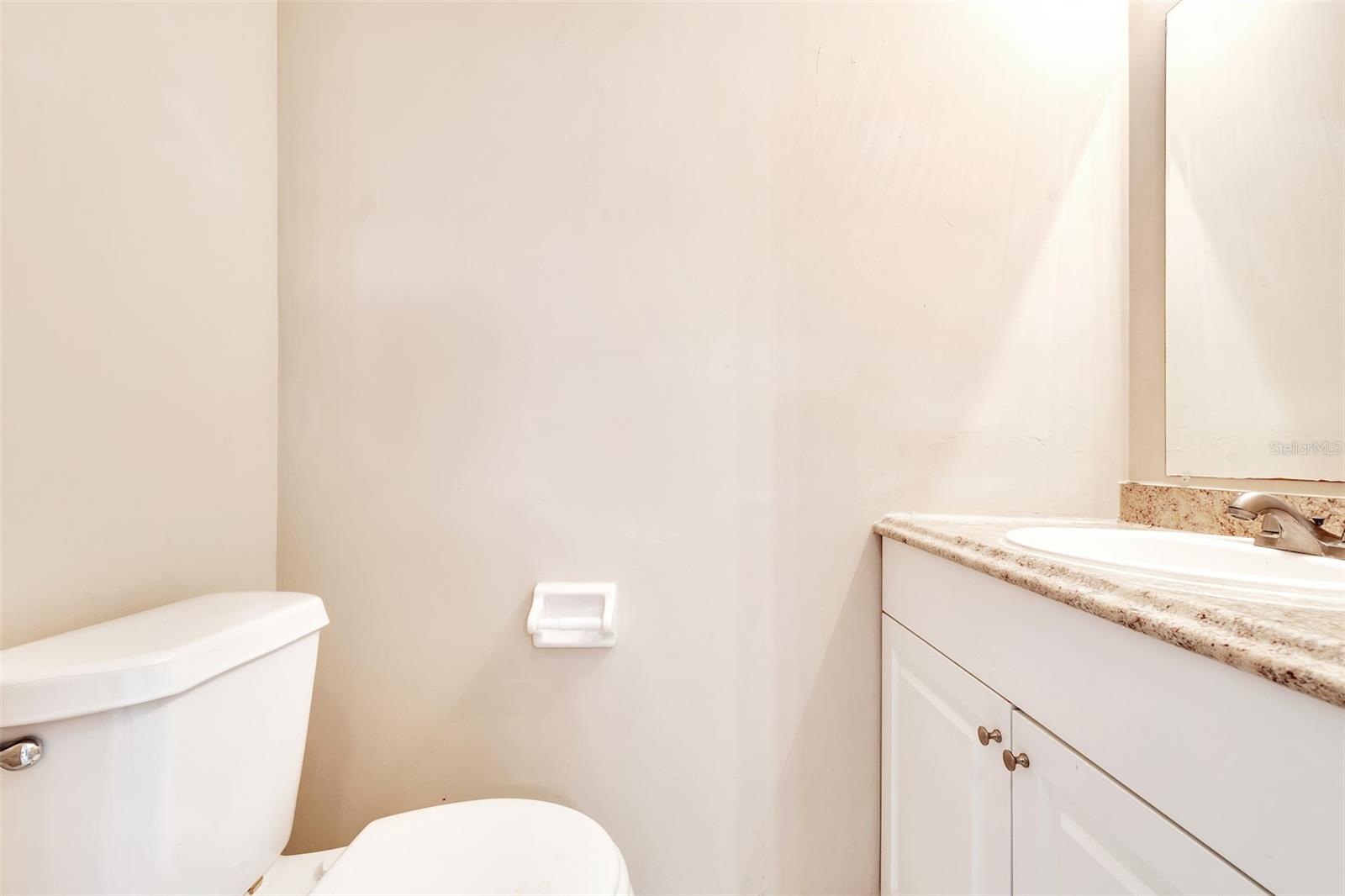 HUNTINGTON ON GREEN CONDO - Residential