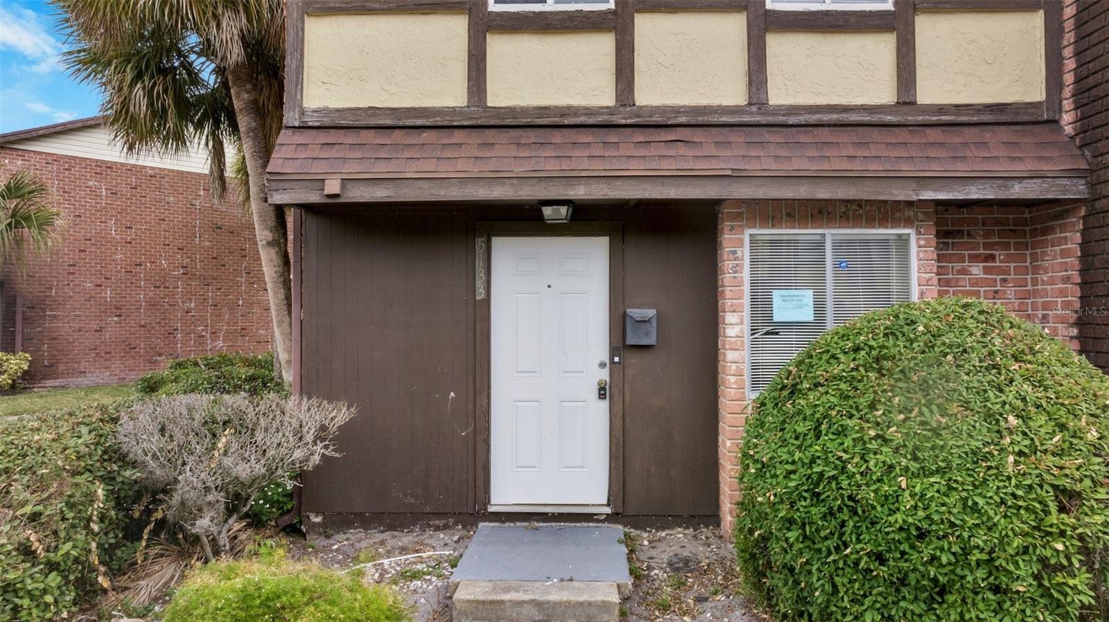 HUNTINGTON ON GREEN CONDO - Residential