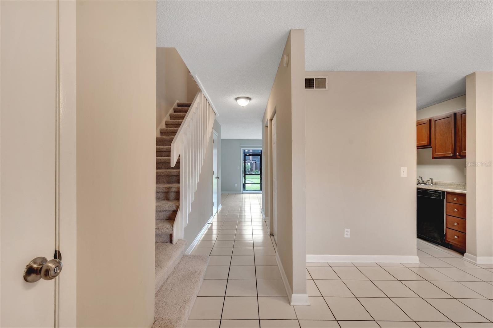 HUNTINGTON ON GREEN CONDO - Residential