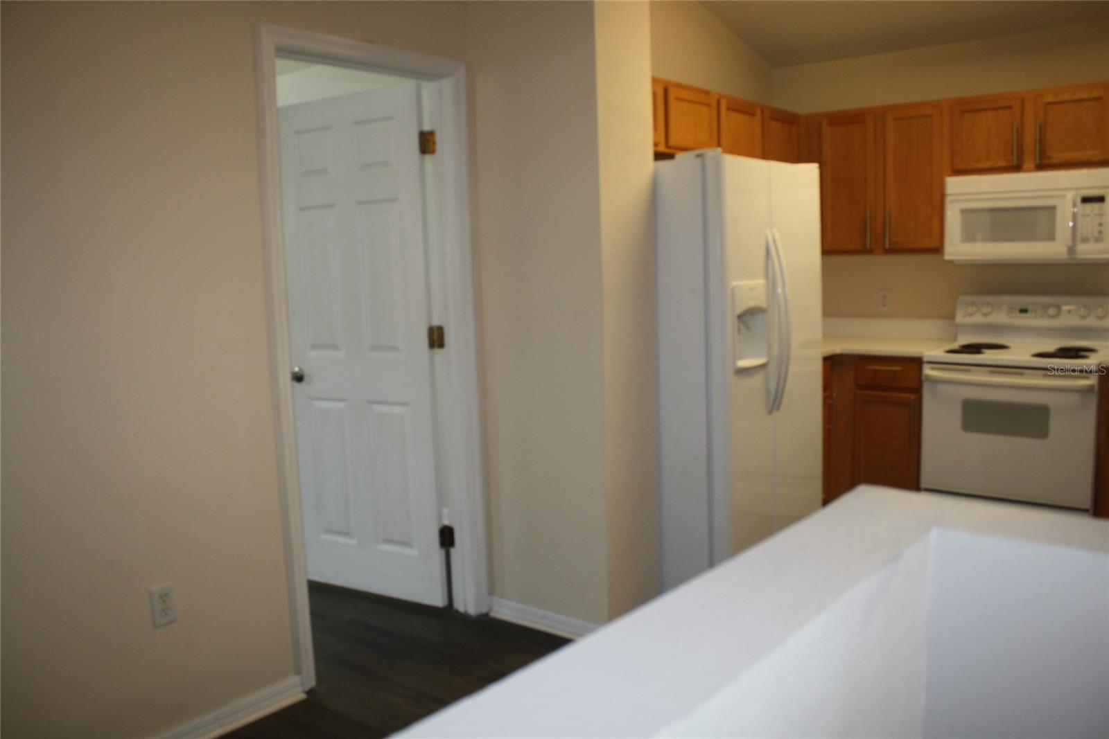 6309 ROSEFINCH COURT 201
