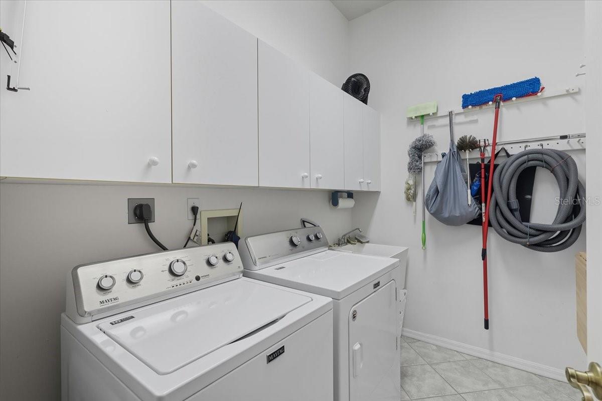 COUNTRY CLU COVE SEC 14 - Residential