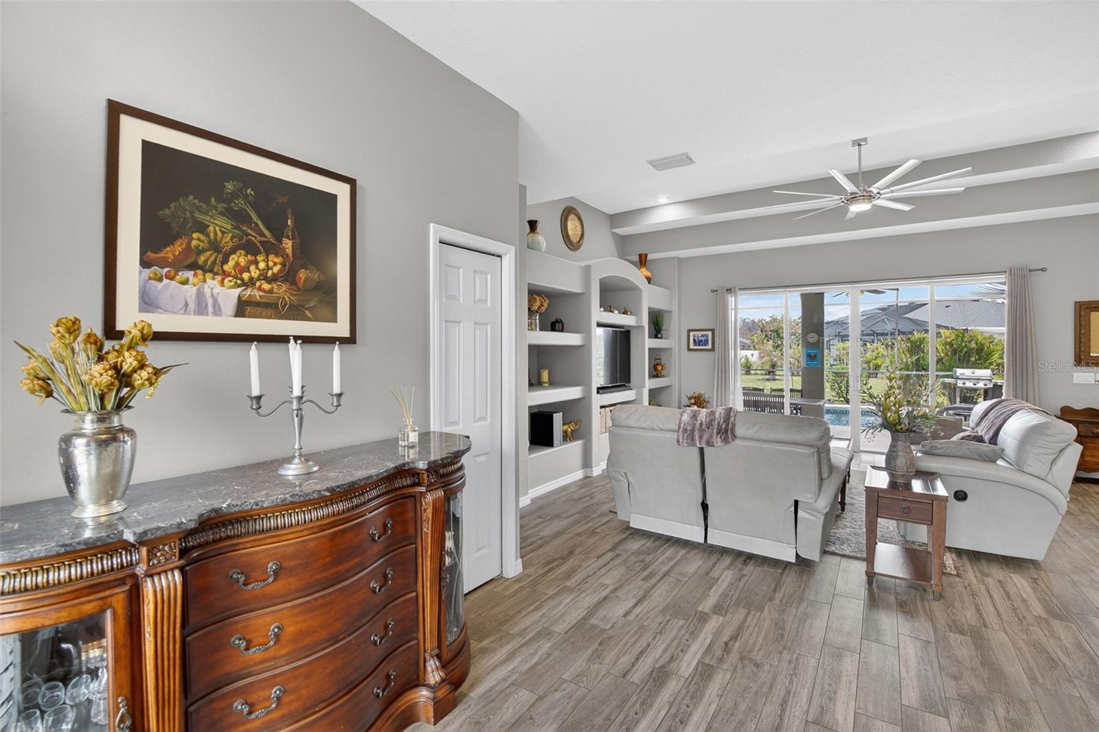 LA PALOMA VILLAGE UNIT 2 PH - Residential