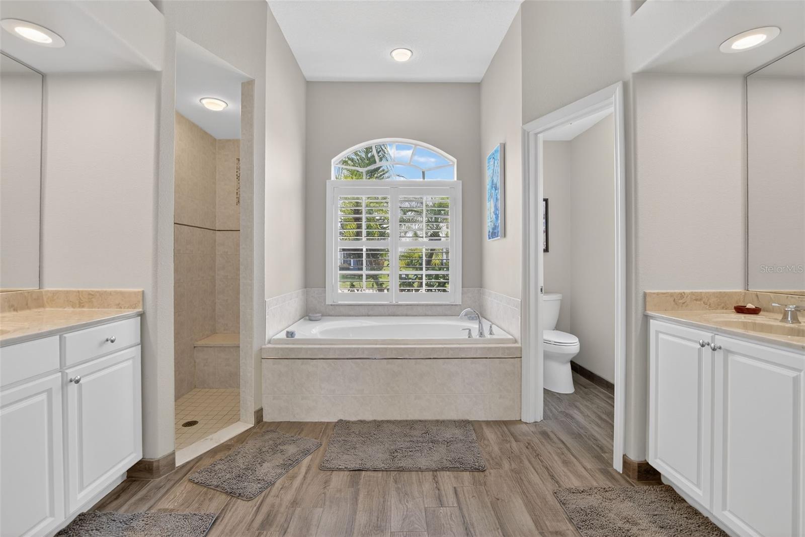 LA PALOMA VILLAGE UNIT 2 PH - Residential