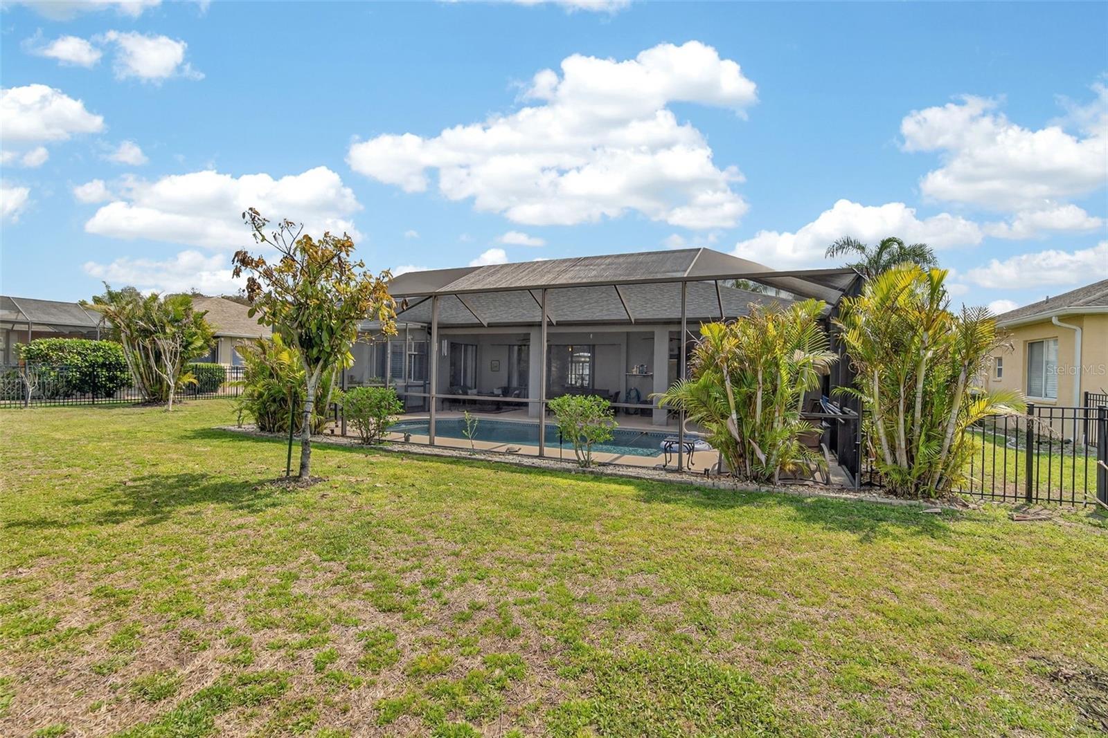 LA PALOMA VILLAGE UNIT 2 PH - Residential