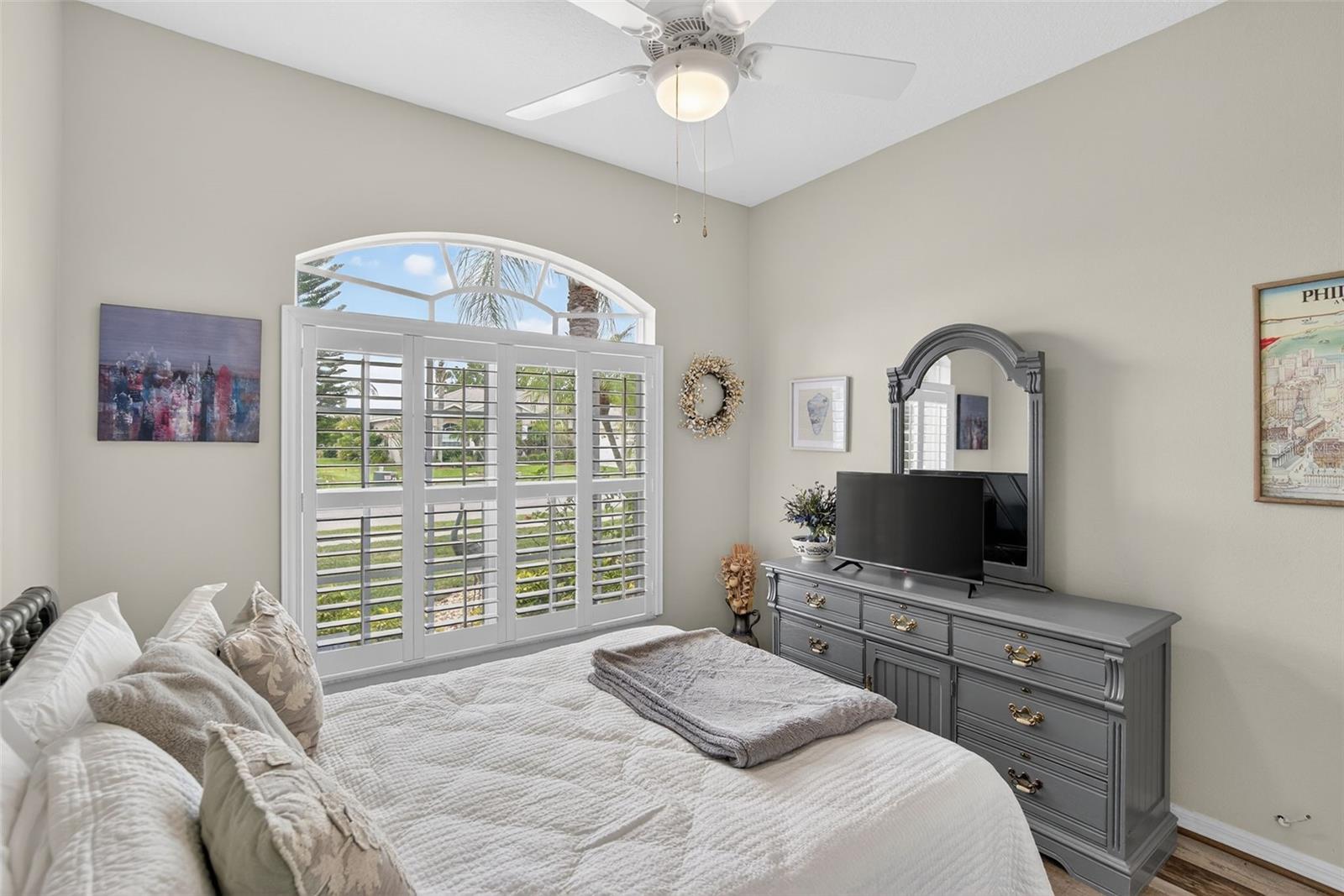 LA PALOMA VILLAGE UNIT 2 PH - Residential