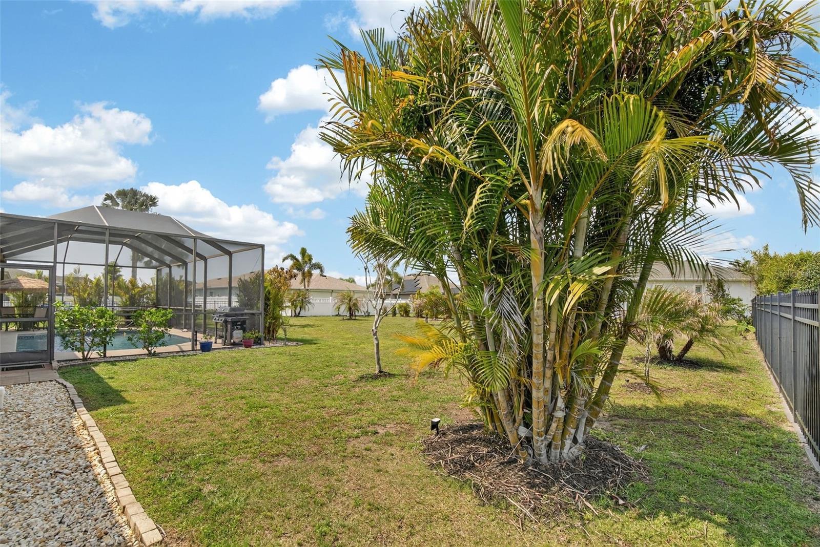 LA PALOMA VILLAGE UNIT 2 PH - Residential