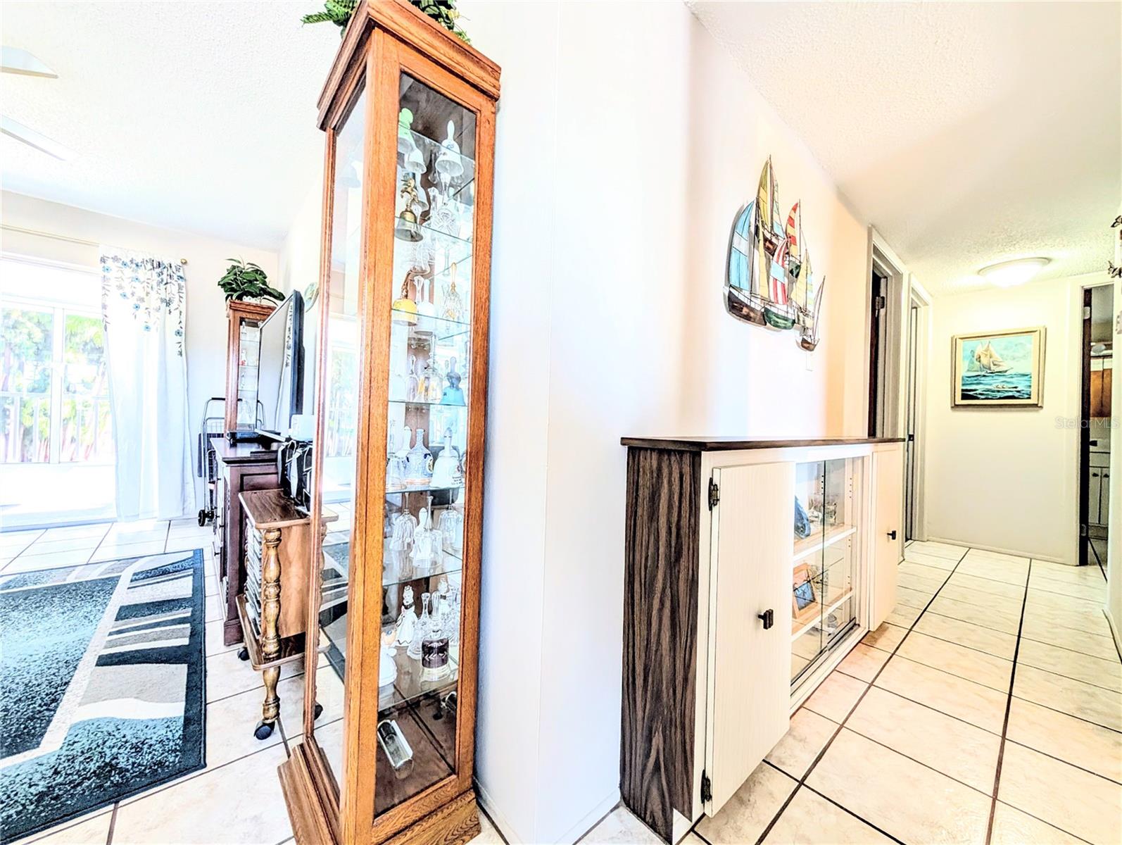 THE FOURTH BAYSHORE - Residential