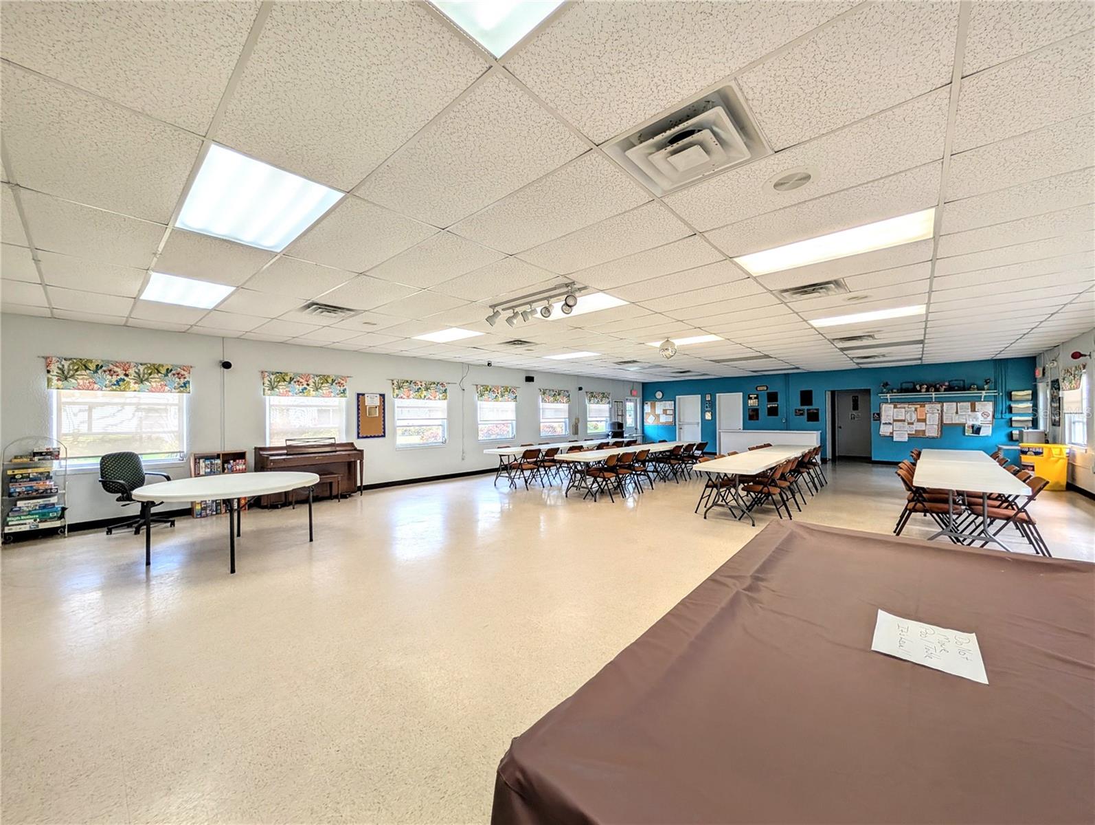 THE FOURTH BAYSHORE - Residential