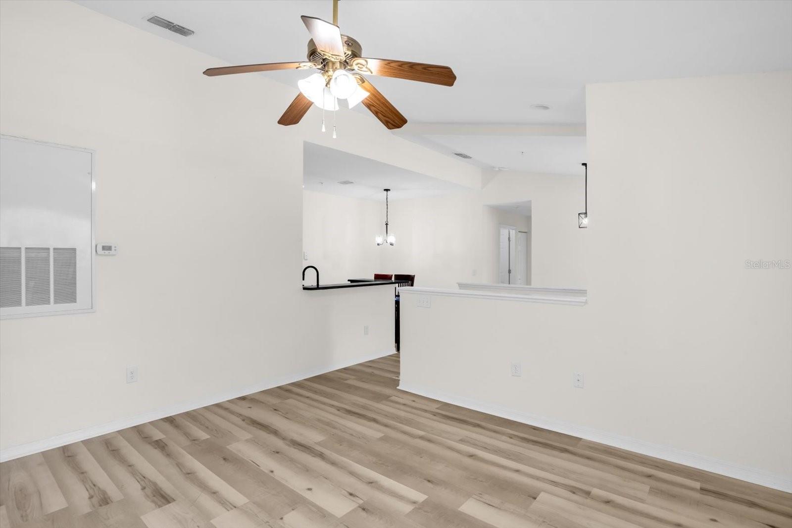 845 GRAND REGENCY POINT 203