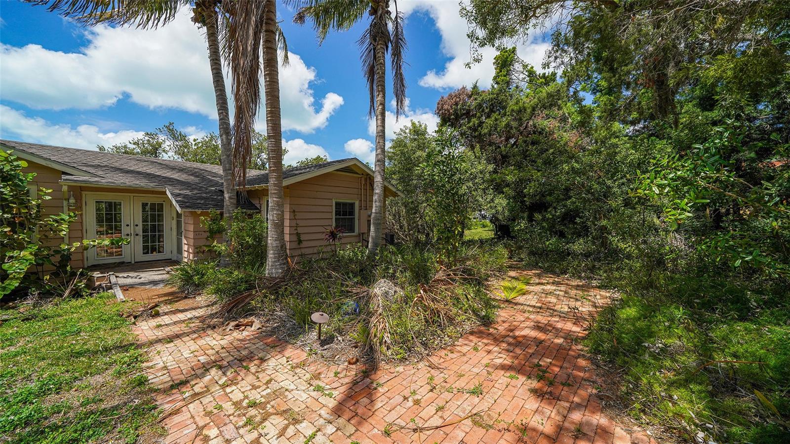 GULF BLVD - Residential