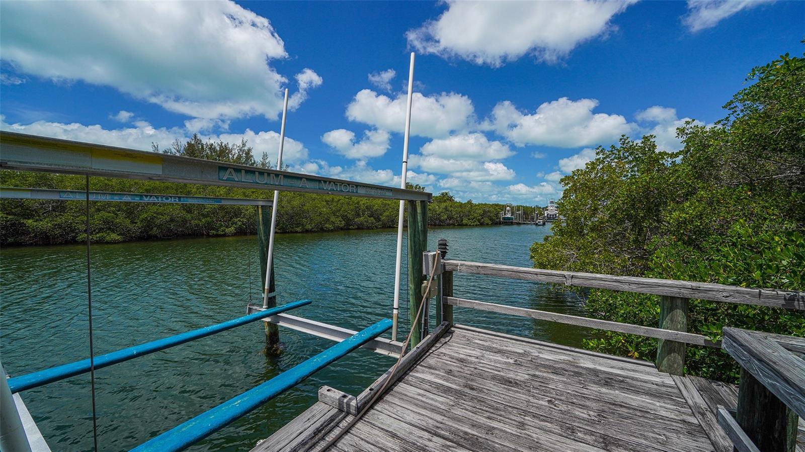 GULF BLVD - Residential