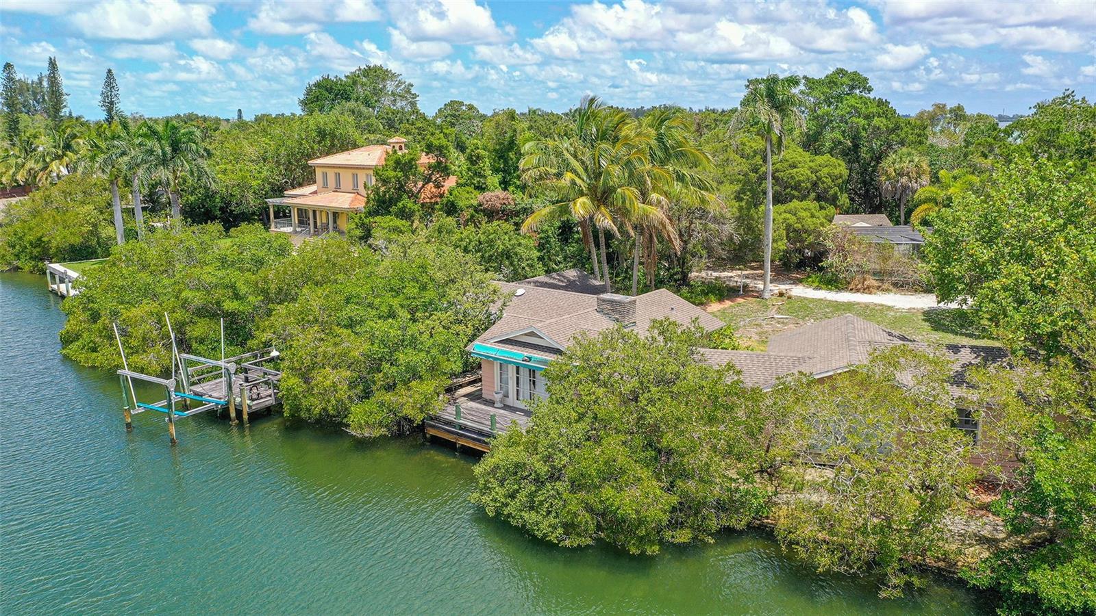 GULF BLVD - Residential